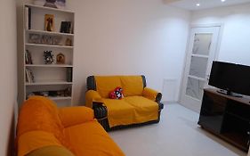 Anna'S House Su Planu